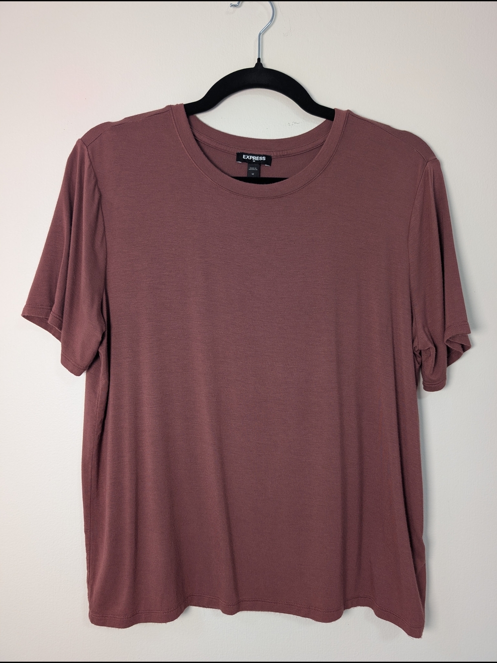Express Women Mauve Crew Neck Tee Size M